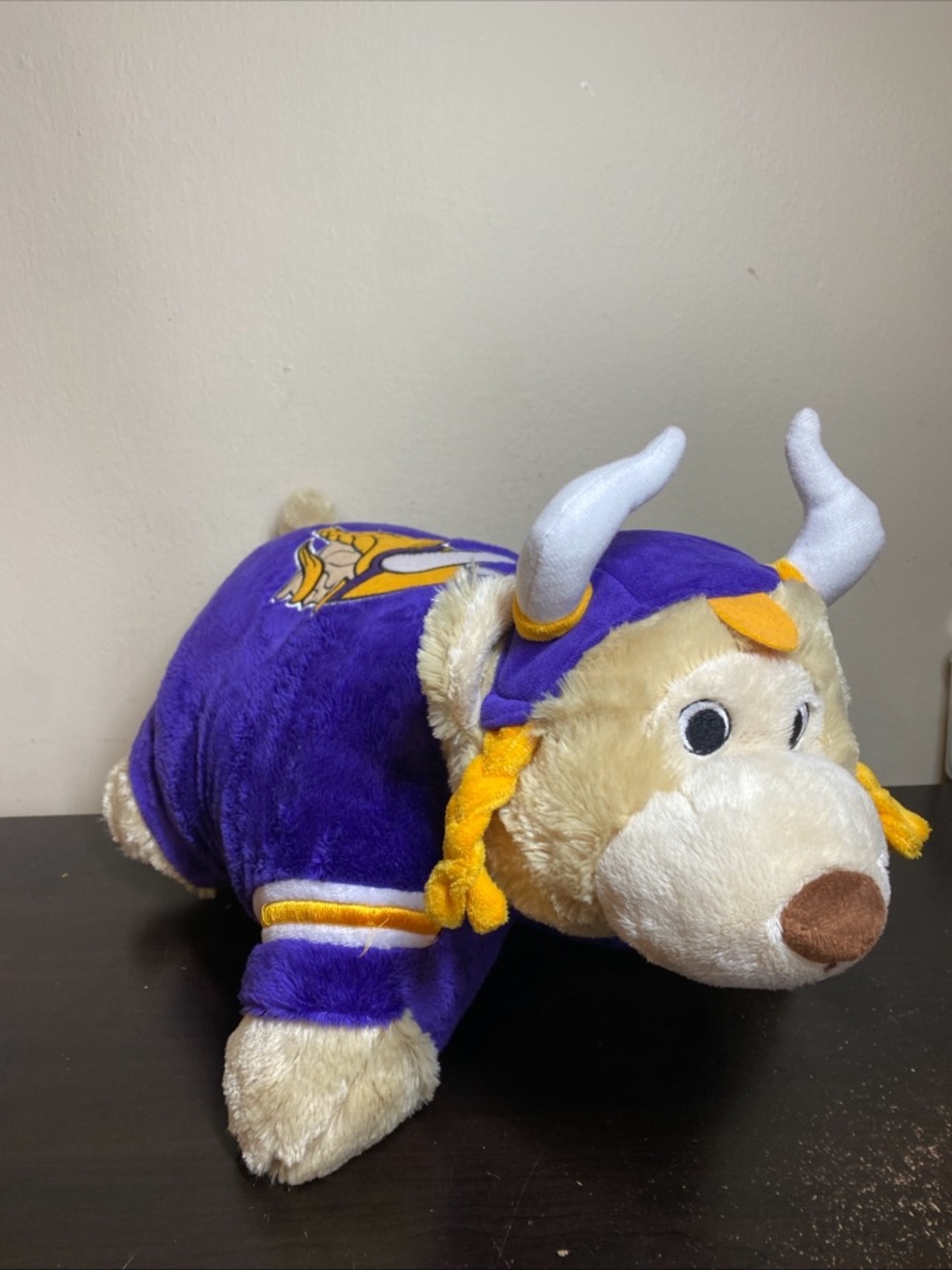 Minnesota Vikings Pillow Pet Purple and Gold